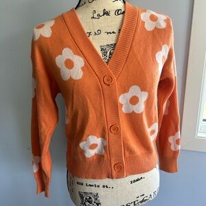 Orange‎ and White V-Neck Sweater with Floral Design